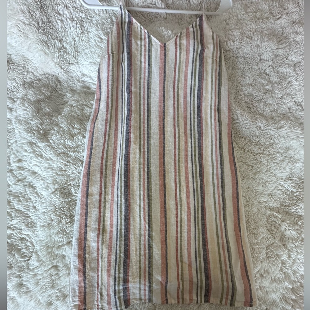 Women’s dress